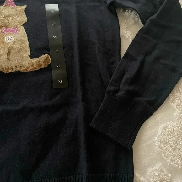 Banana Republic Cute Crew Neck Kitten Cat Tee - Picture 3 of 8